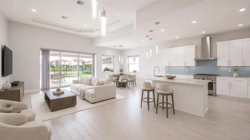 10481 Royal Cypress Way Orlando FL 32836