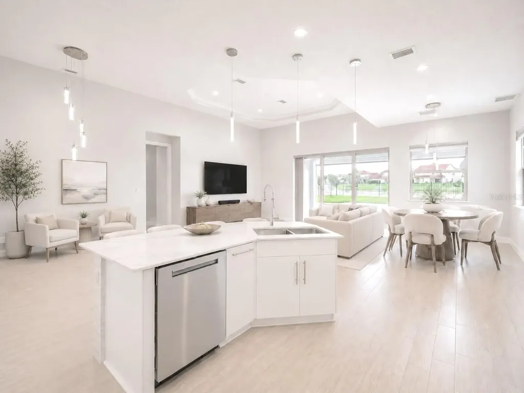 10481 Royal Cypress Way Orlando FL 32836