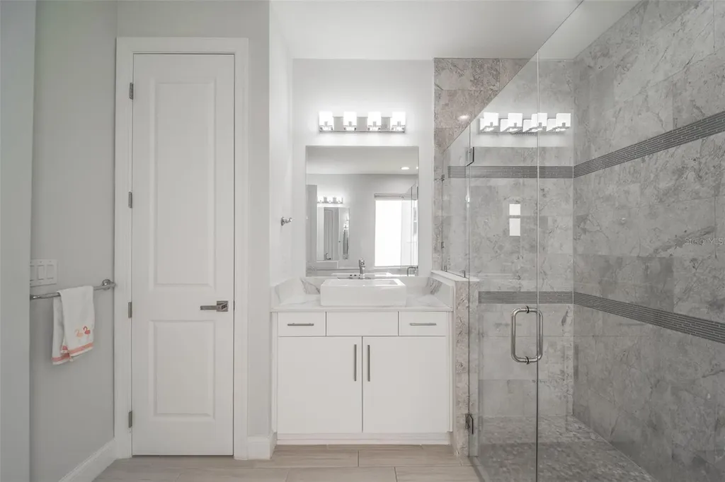 10481 Royal Cypress Way Orlando FL 32836