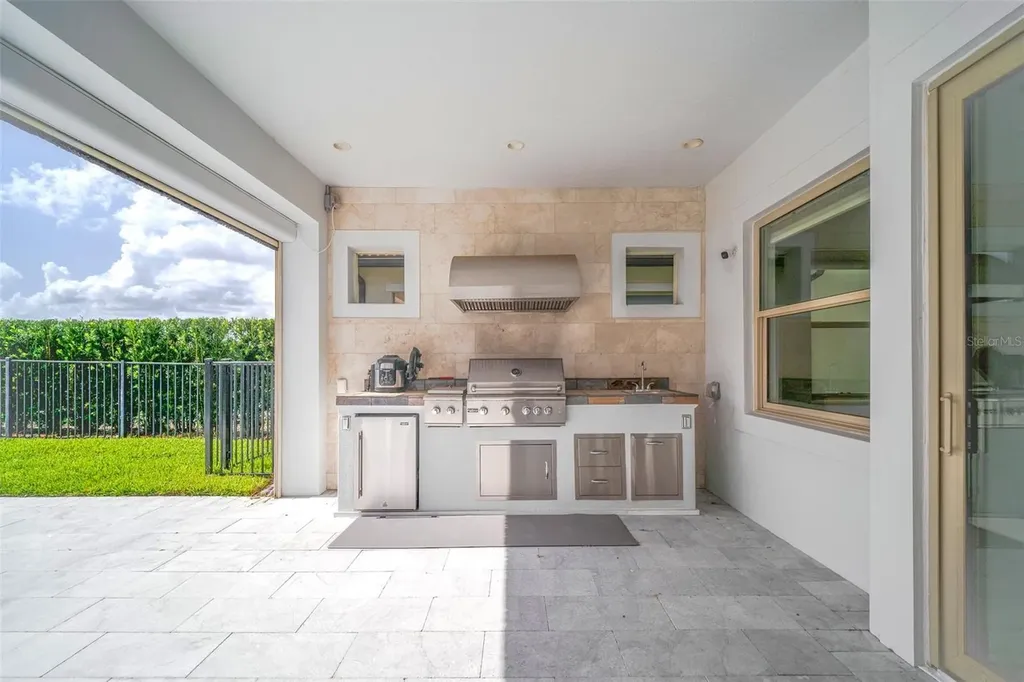 10481 Royal Cypress Way Orlando FL 32836