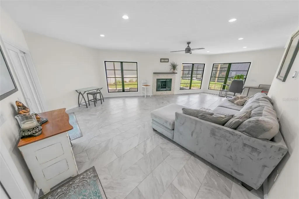 38 Lazy Eight Drive Port Orange FL 32128