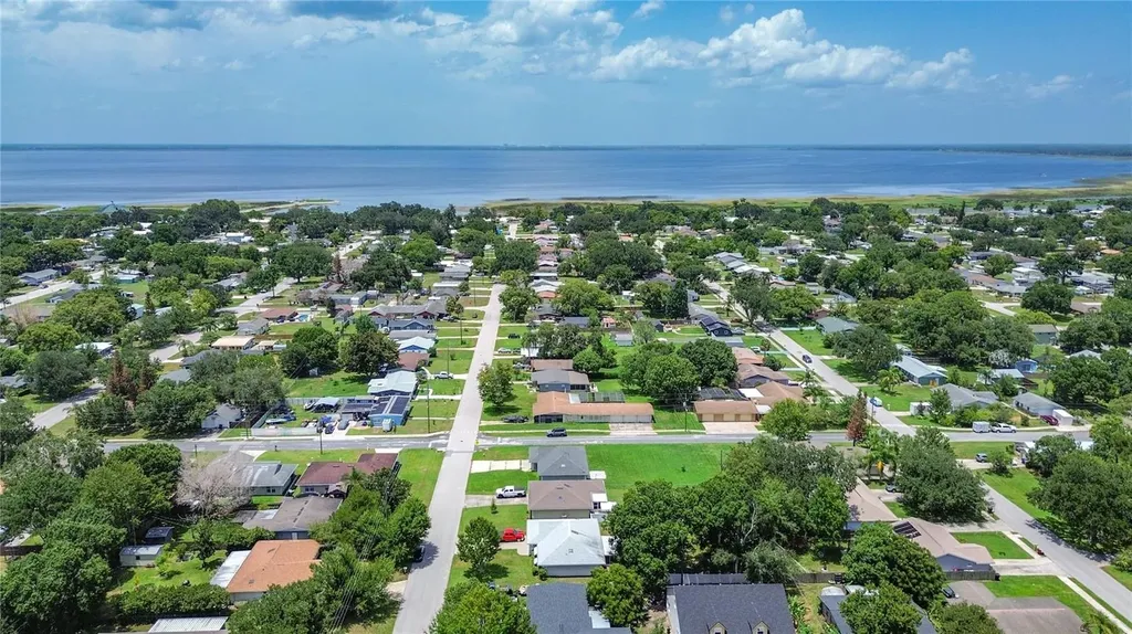 517 Illinois Avenue St Cloud FL 34769