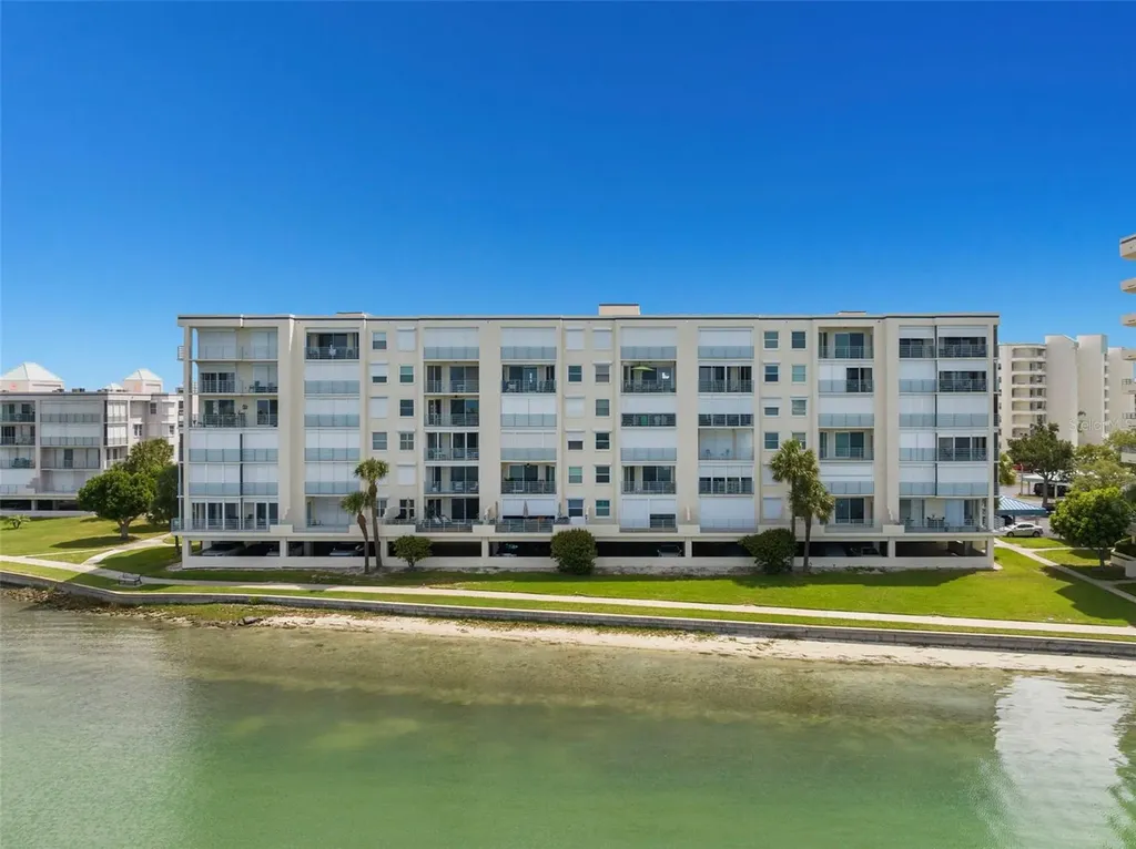 7984 Sailboat Key Boulevard S St Petersburg FL 33707