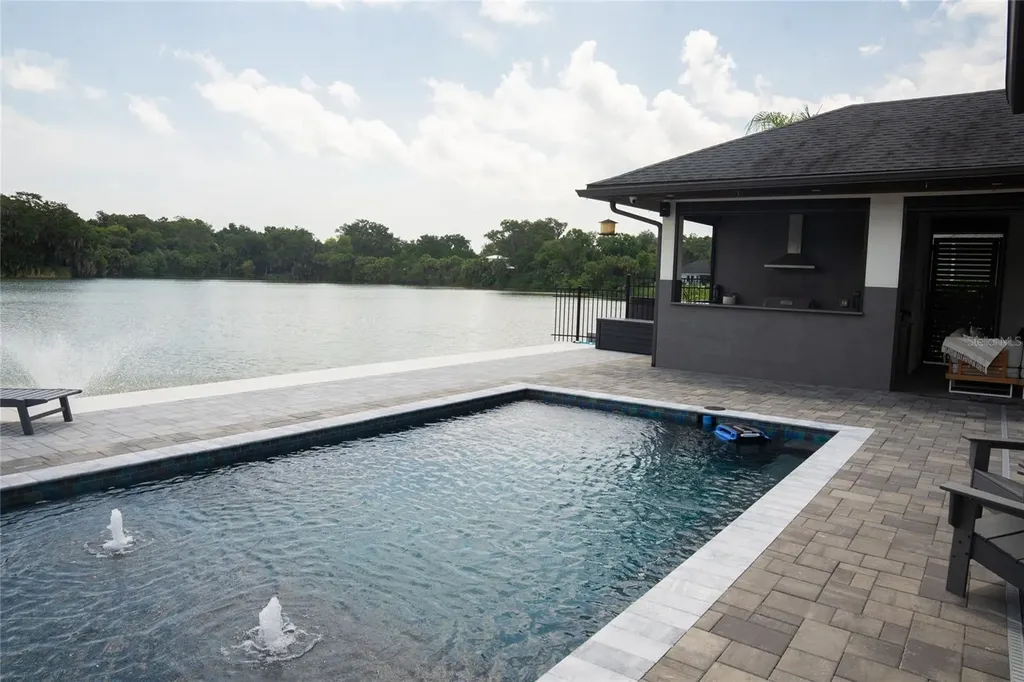 995 Stacy Lane New Smyrna Beach FL 32168