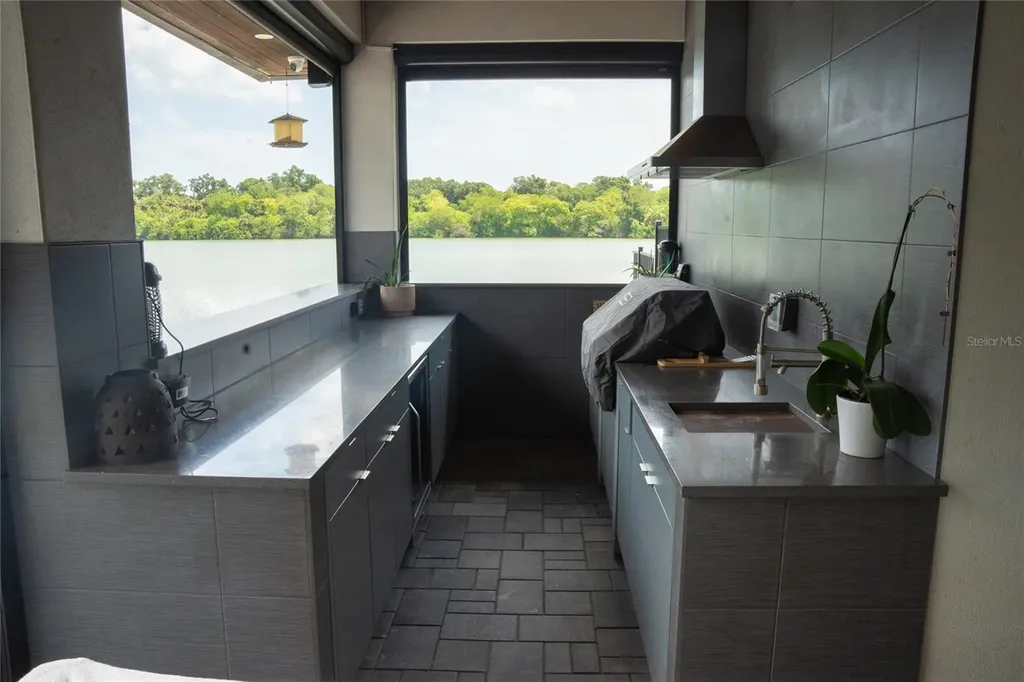 995 Stacy Lane New Smyrna Beach FL 32168