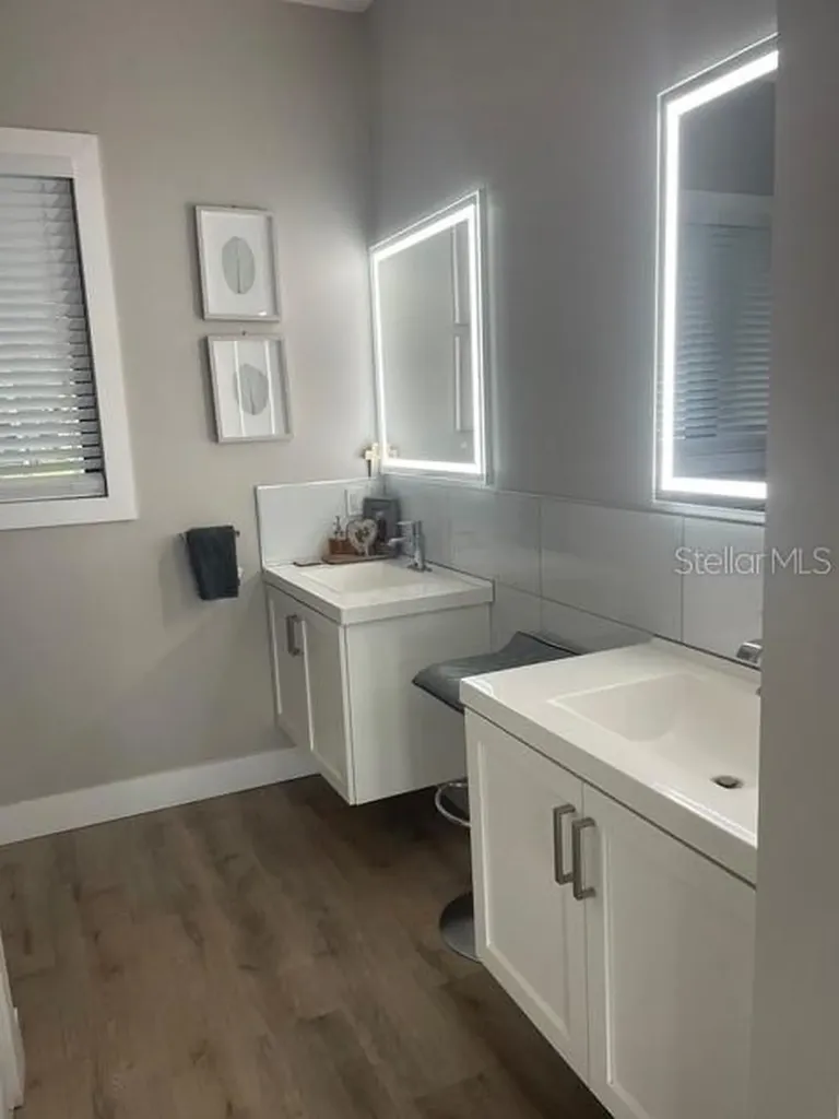 995 Stacy Lane New Smyrna Beach FL 32168