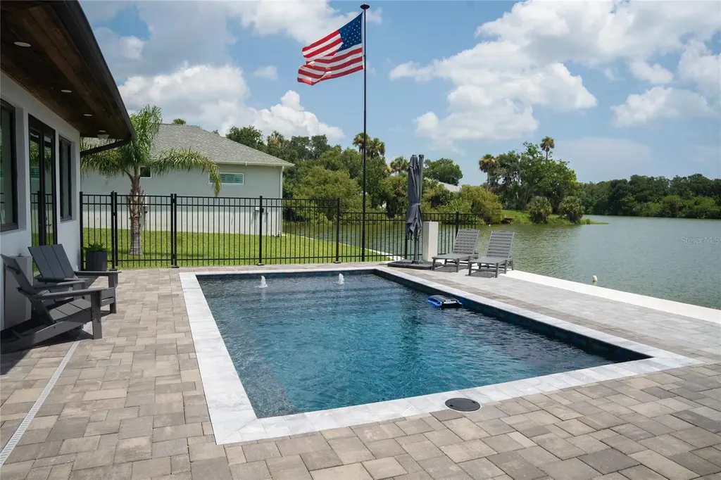 995 Stacy Lane New Smyrna Beach FL 32168