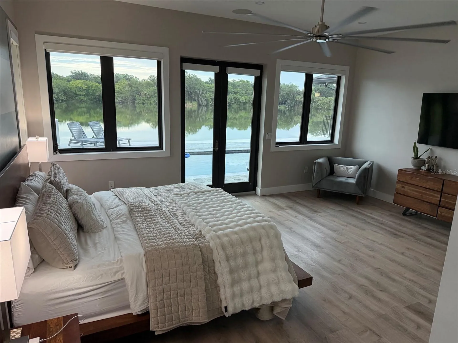 995 Stacy Lane New Smyrna Beach FL 32168