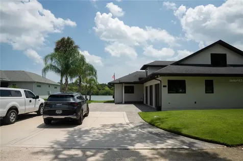 995 Stacy Lane New Smyrna Beach FL 32168