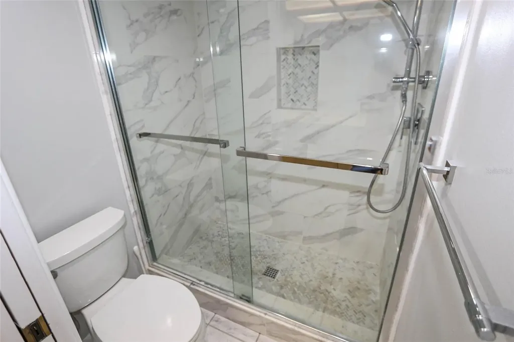 3203 Landmark Drive Clearwater FL 33761