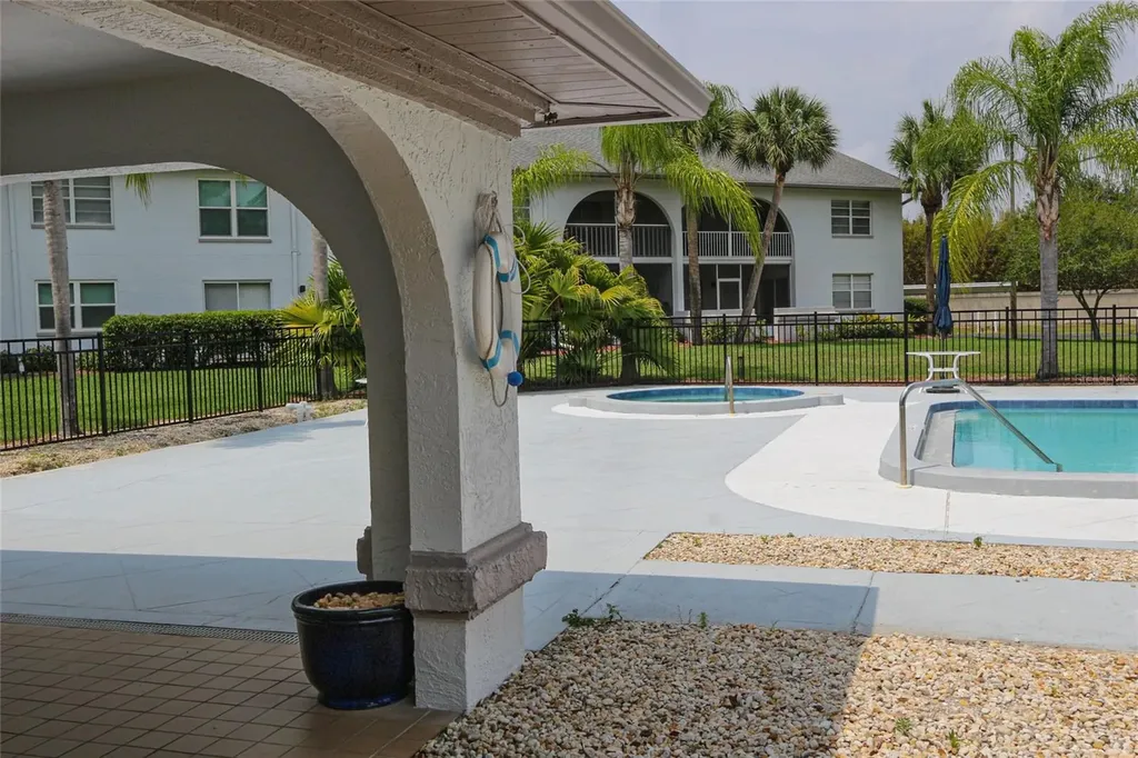3203 Landmark Drive Clearwater FL 33761