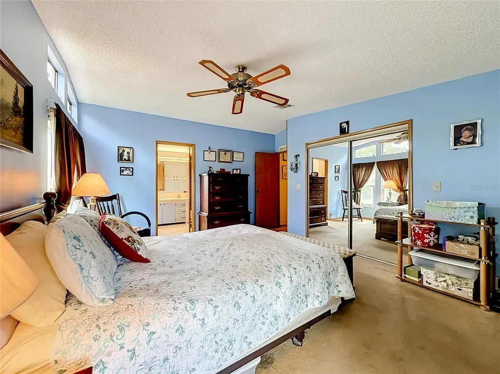 8233 County Road 109b Lady Lake FL 32159