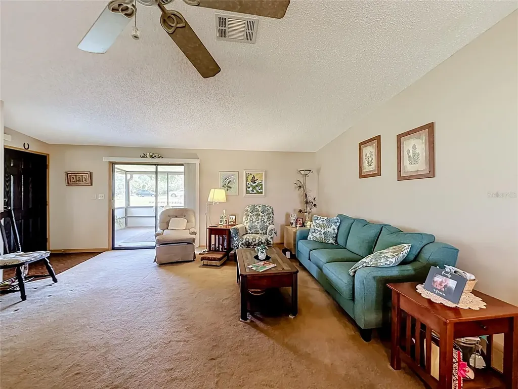 8233 County Road 109b Lady Lake FL 32159