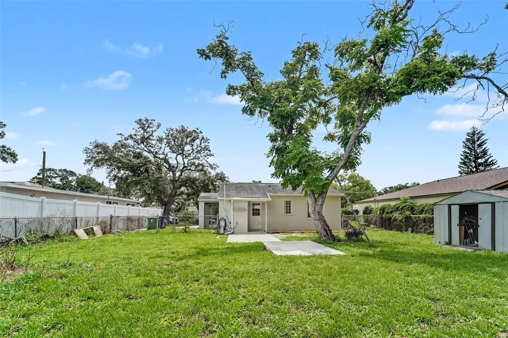 9310 N Highland Avenue Tampa FL 33612