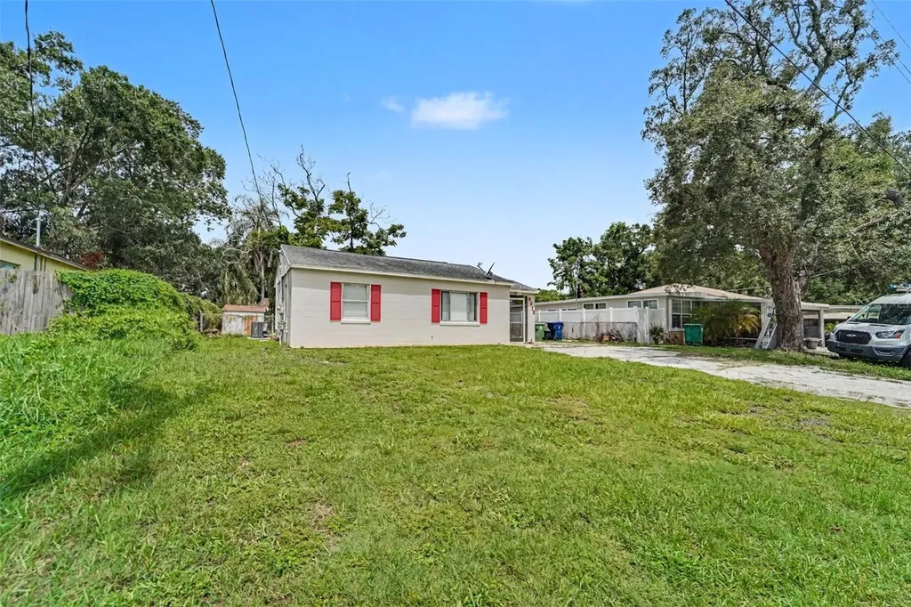 9310 N Highland Avenue Tampa FL 33612