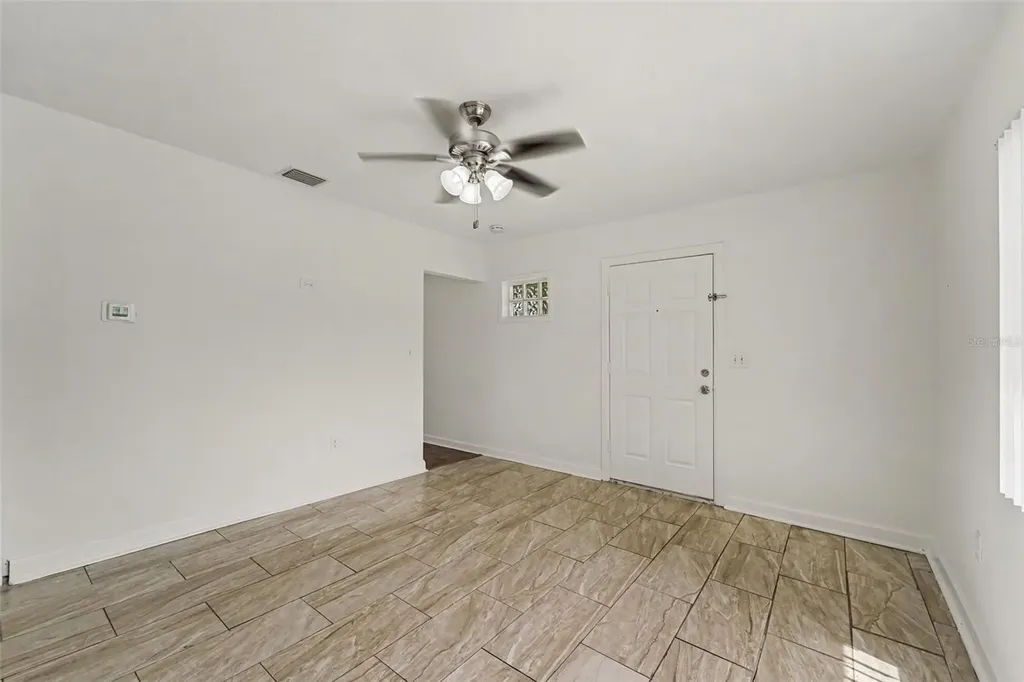 9310 N Highland Avenue Tampa FL 33612