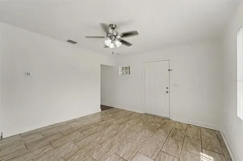 9310 N Highland Avenue Tampa FL 33612