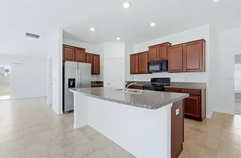 6908 Trent Creek Drive Ruskin FL 33573