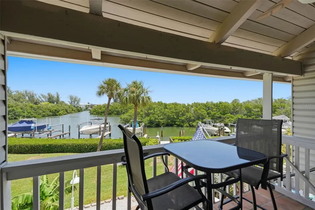 1375 Pinellas Bayway S Tierra Verde FL 33715