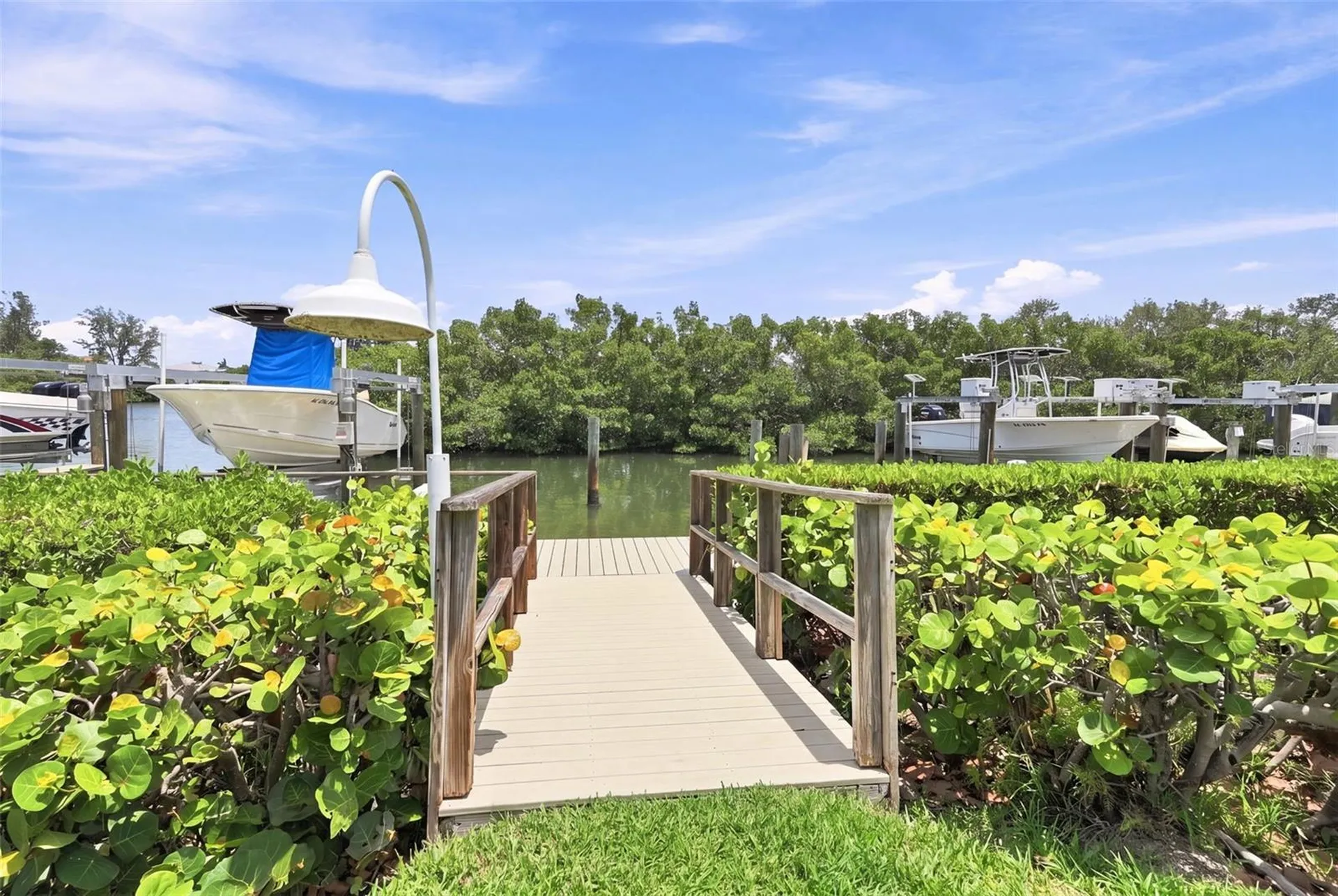 1375 Pinellas Bayway S Tierra Verde FL 33715