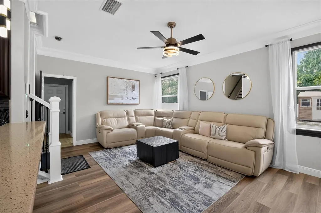 12209 Citrus Leaf Drive Gibsonton FL 33534