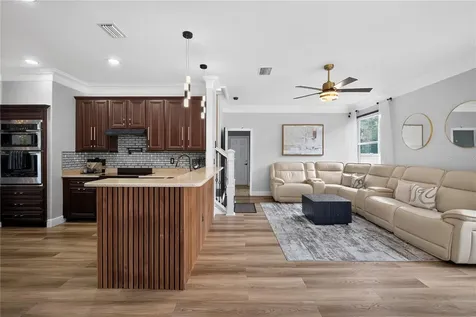 12209 Citrus Leaf Drive Gibsonton FL 33534