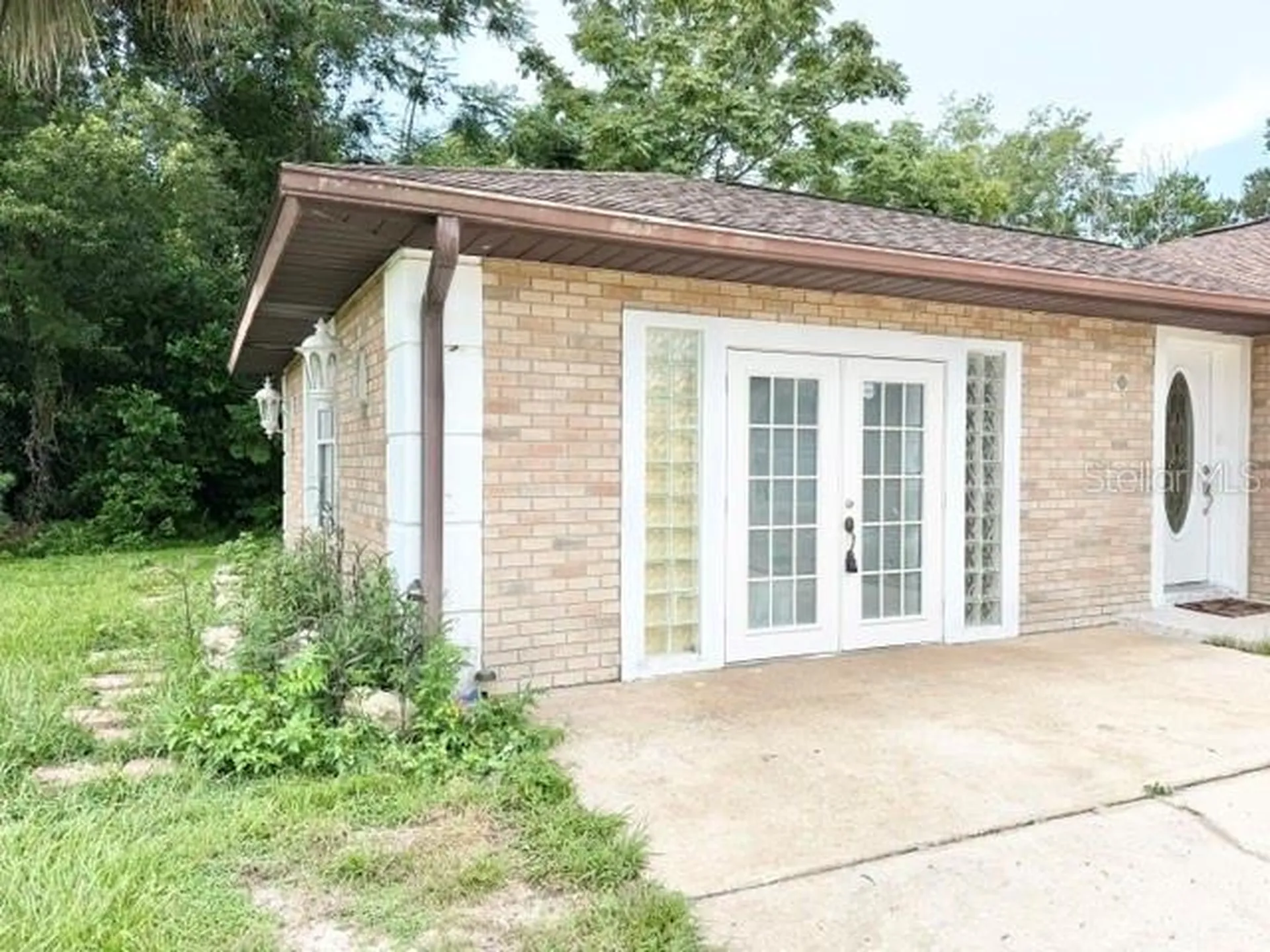 1084 Shepherd Avenue Deltona FL 32738