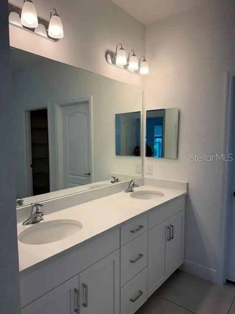 6491 Big Bayou Drive Sarasota FL 34241