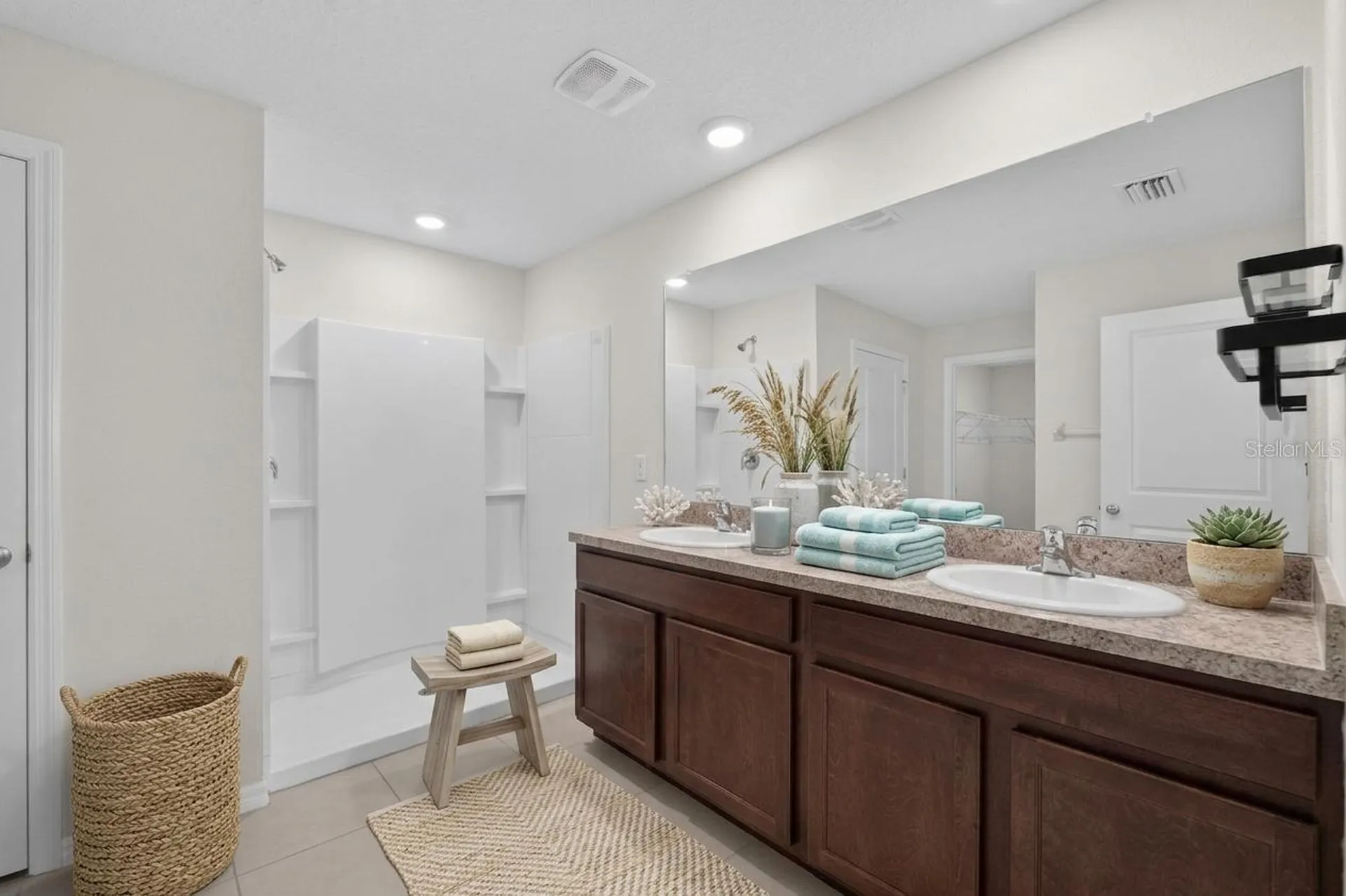 1102 Coastal Hammock Avenue Ruskin FL 33570