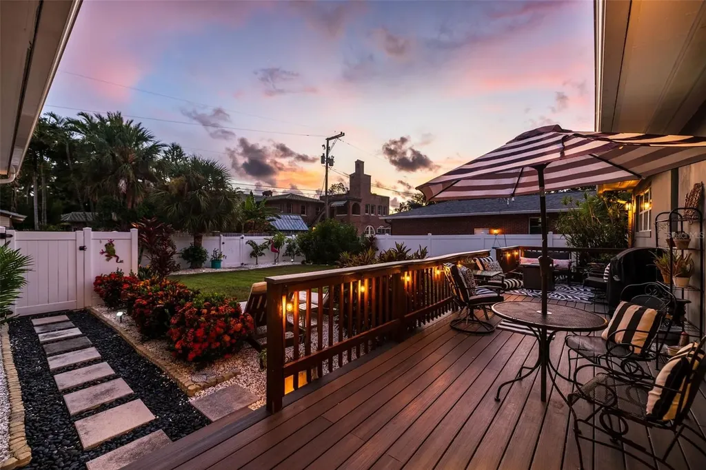 200 Park Street N St Petersburg FL 33710
