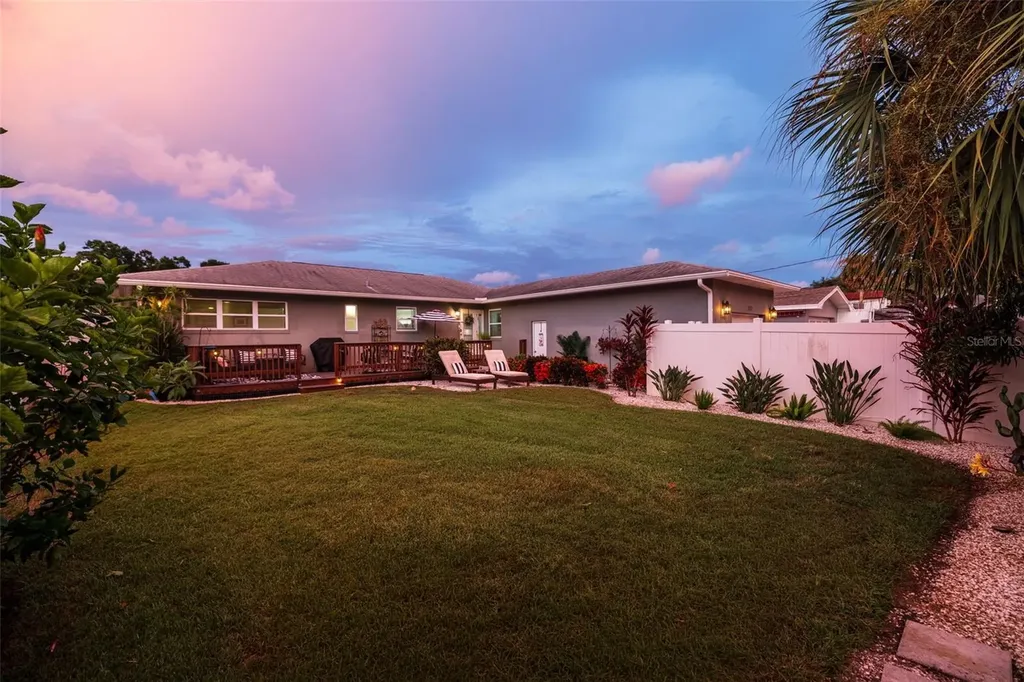 200 Park Street N St Petersburg FL 33710