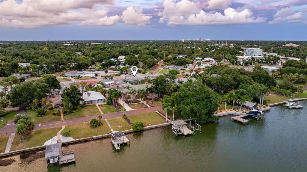 200 Park Street N St Petersburg FL 33710