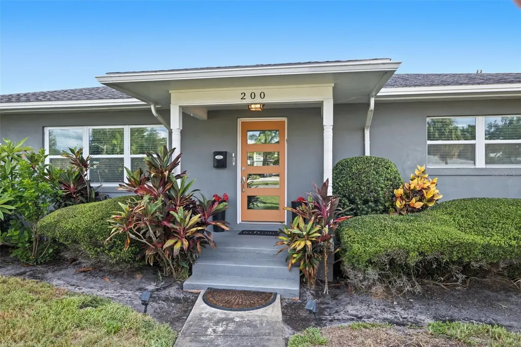 200 Park Street N St Petersburg FL 33710