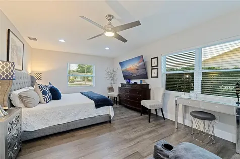 200 Park Street N St Petersburg FL 33710