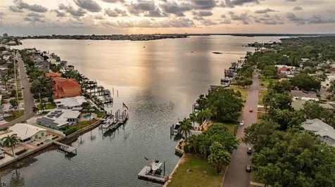 200 Park Street N St Petersburg FL 33710