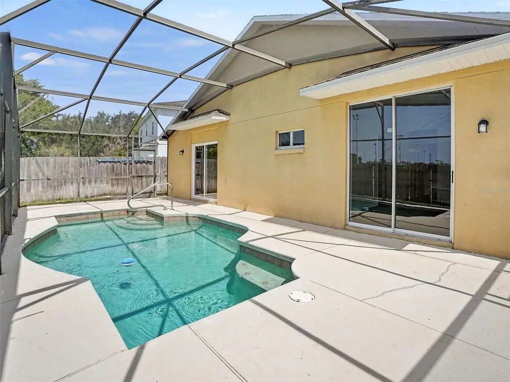447 Lancer Oak Drive Apopka FL 32712