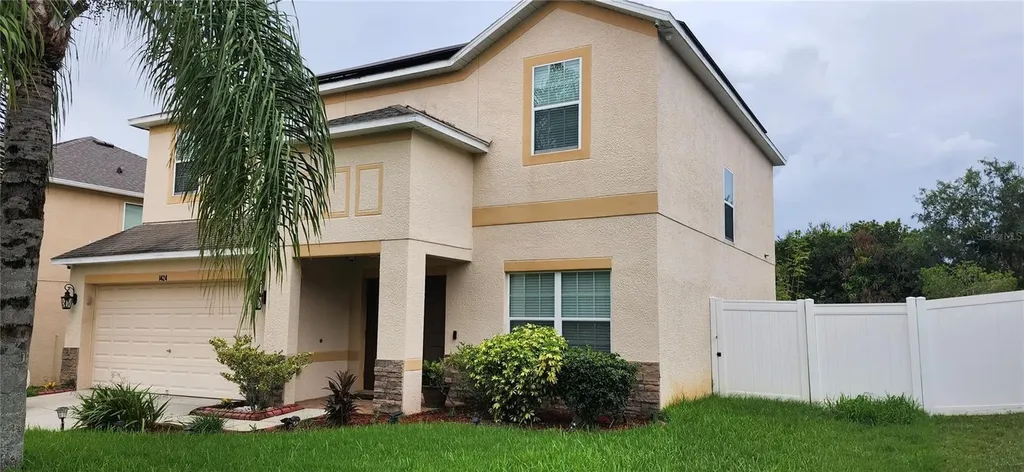 1424 Main Street Valrico FL 33594