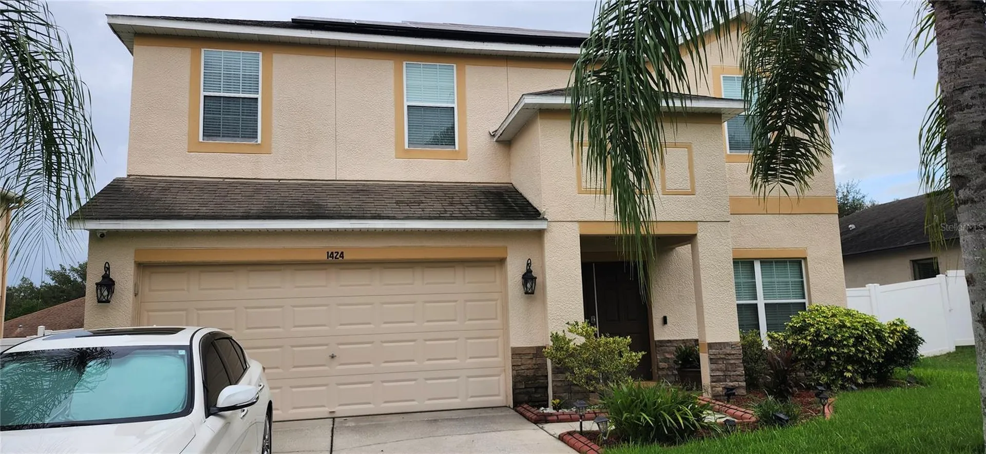 1424 Main Street Valrico FL 33594