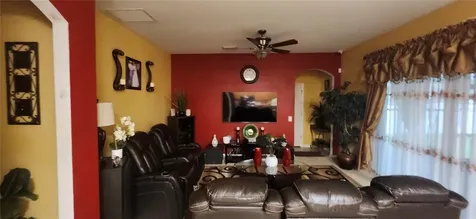 1424 Main Street Valrico FL 33594