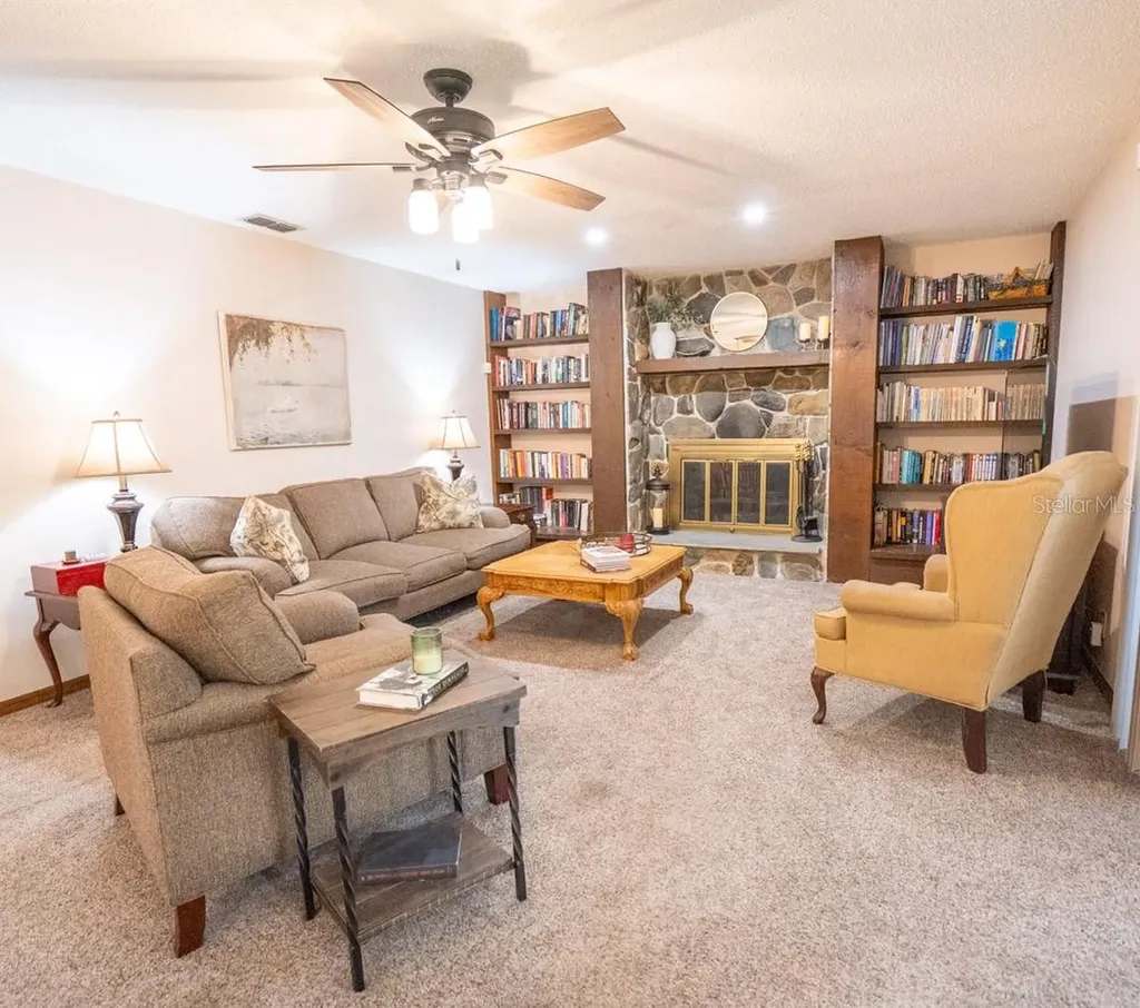 7213 Regent Drive Lakeland FL 33810
