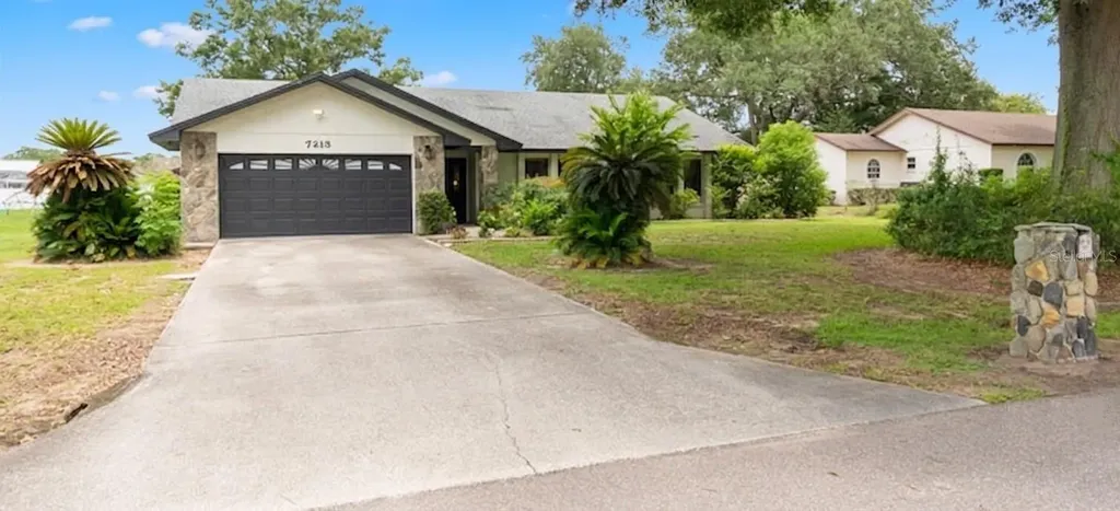 7213 Regent Drive Lakeland FL 33810