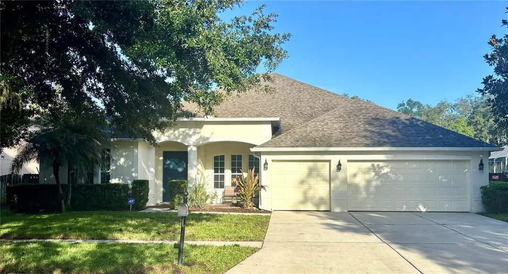 307 Carriage Oak Place Seffner FL 33584
