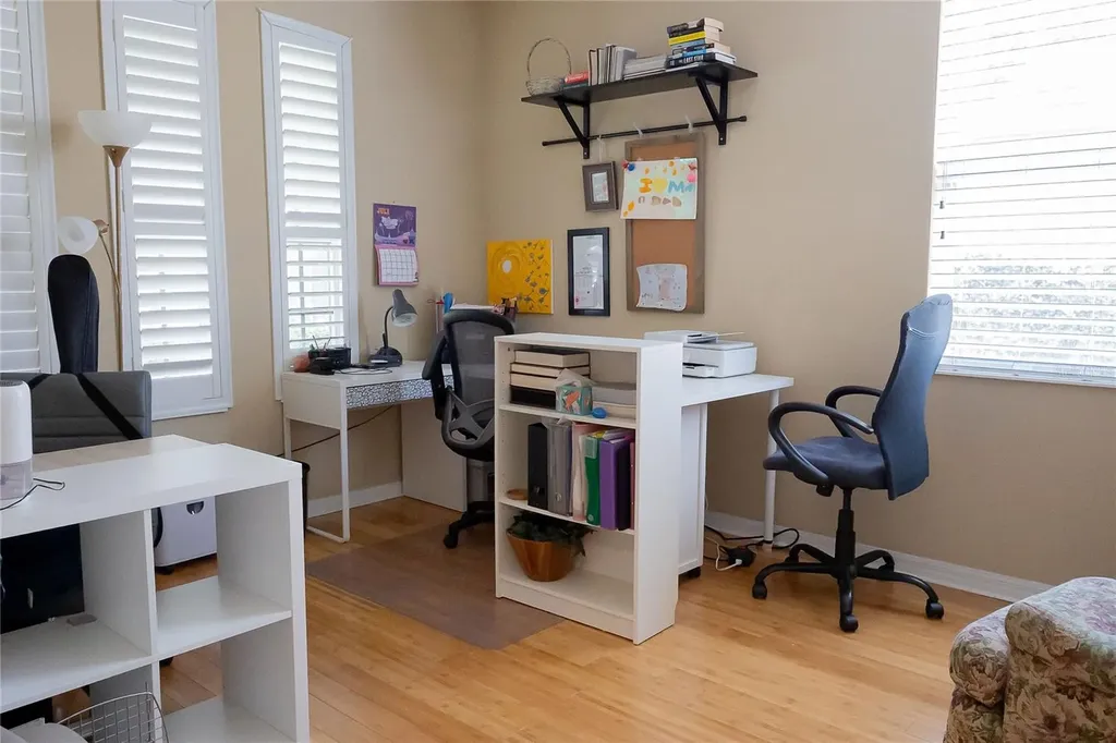 307 Carriage Oak Place Seffner FL 33584