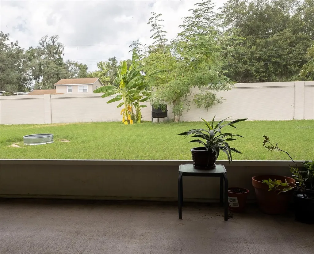 307 Carriage Oak Place Seffner FL 33584