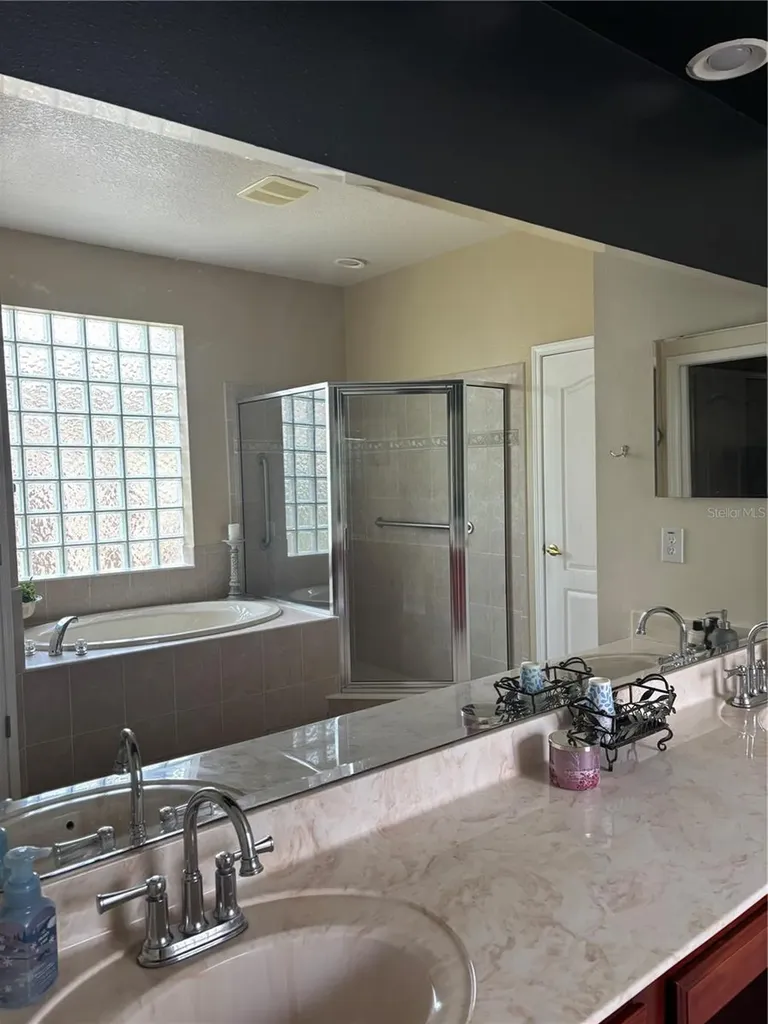 307 Carriage Oak Place Seffner FL 33584
