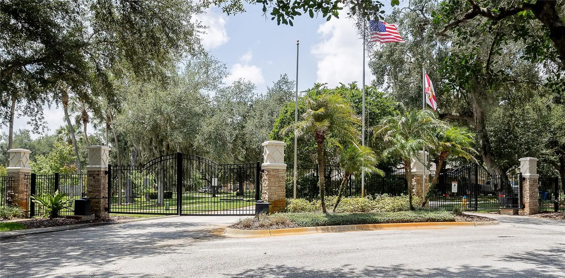 307 Carriage Oak Place Seffner FL 33584