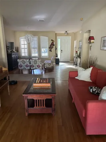 307 Carriage Oak Place Seffner FL 33584