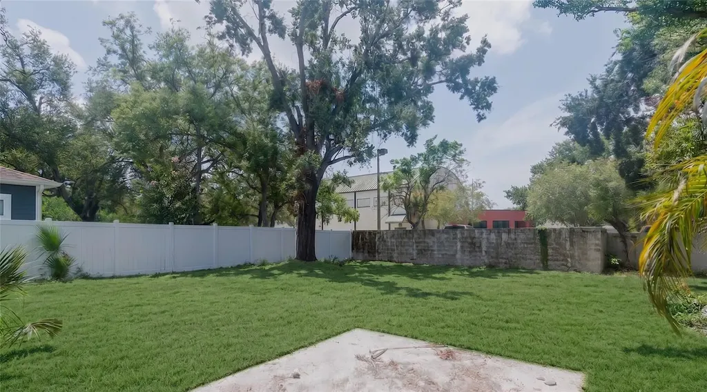 4220 W Union Street Tampa FL 33607