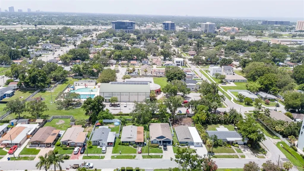 4220 W Union Street Tampa FL 33607