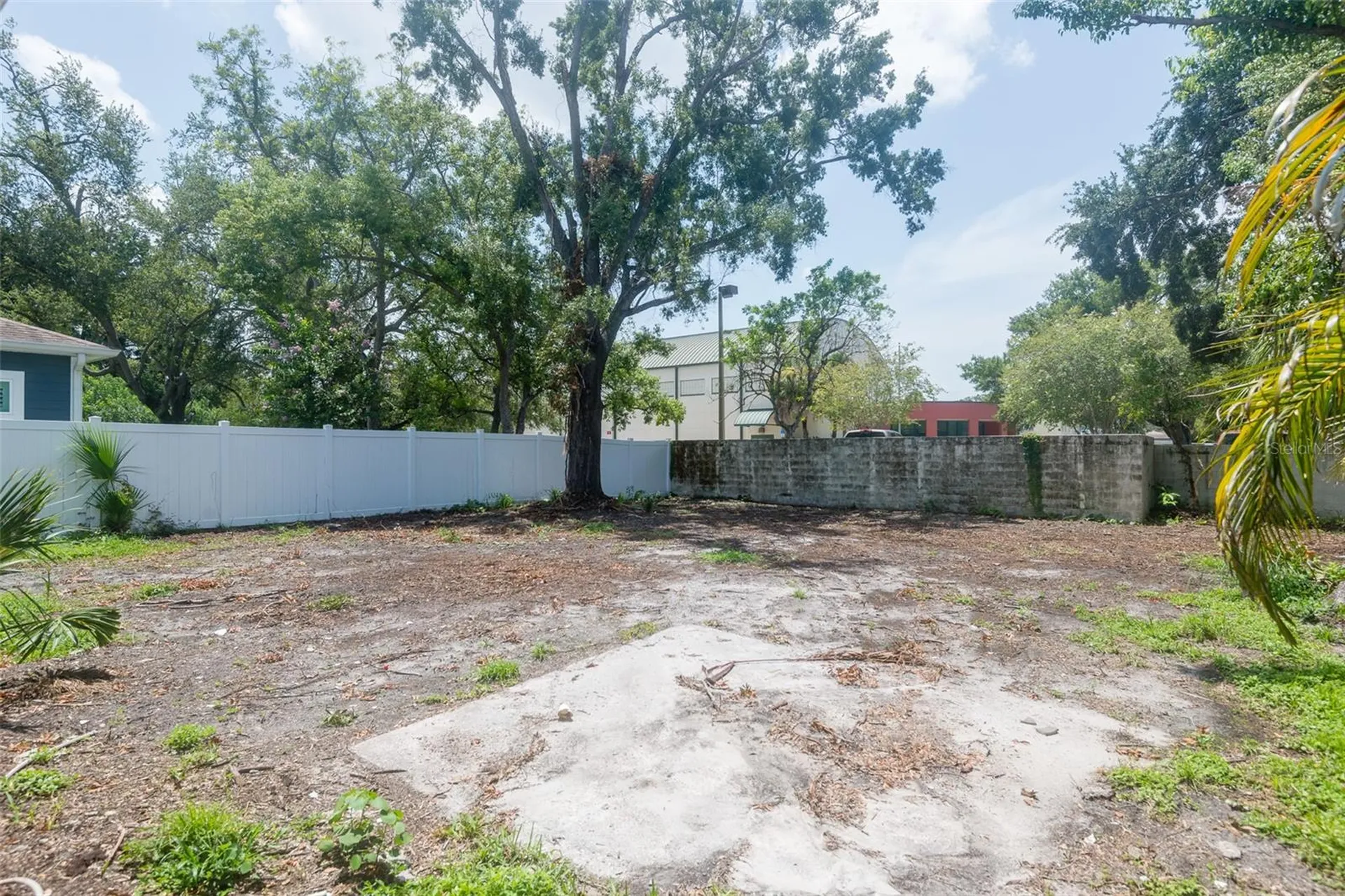 4220 W Union Street Tampa FL 33607